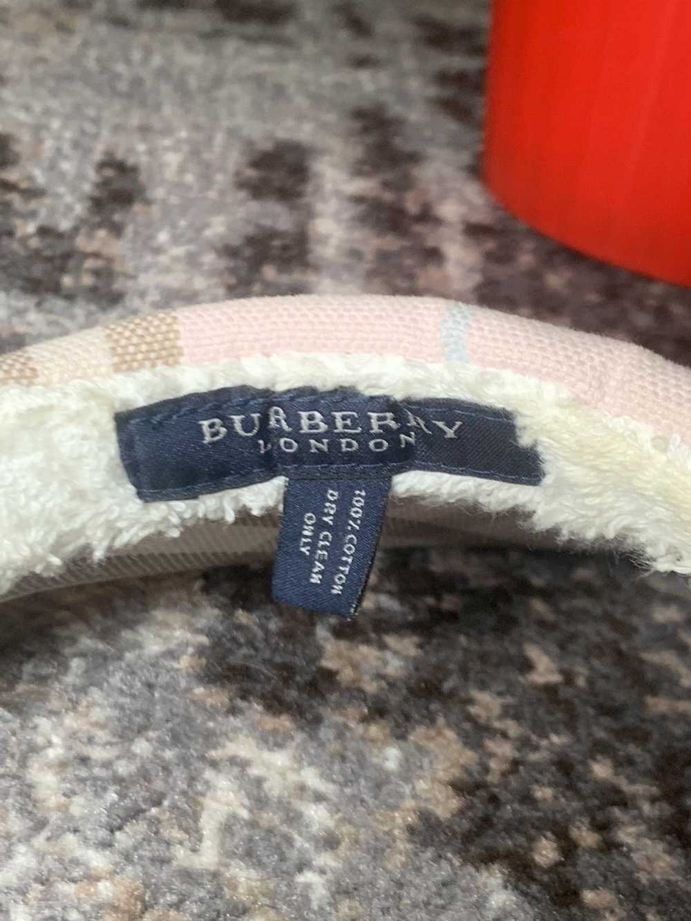 Burberry × Luxury × Vintage Burberry pink nova ch… - image 3