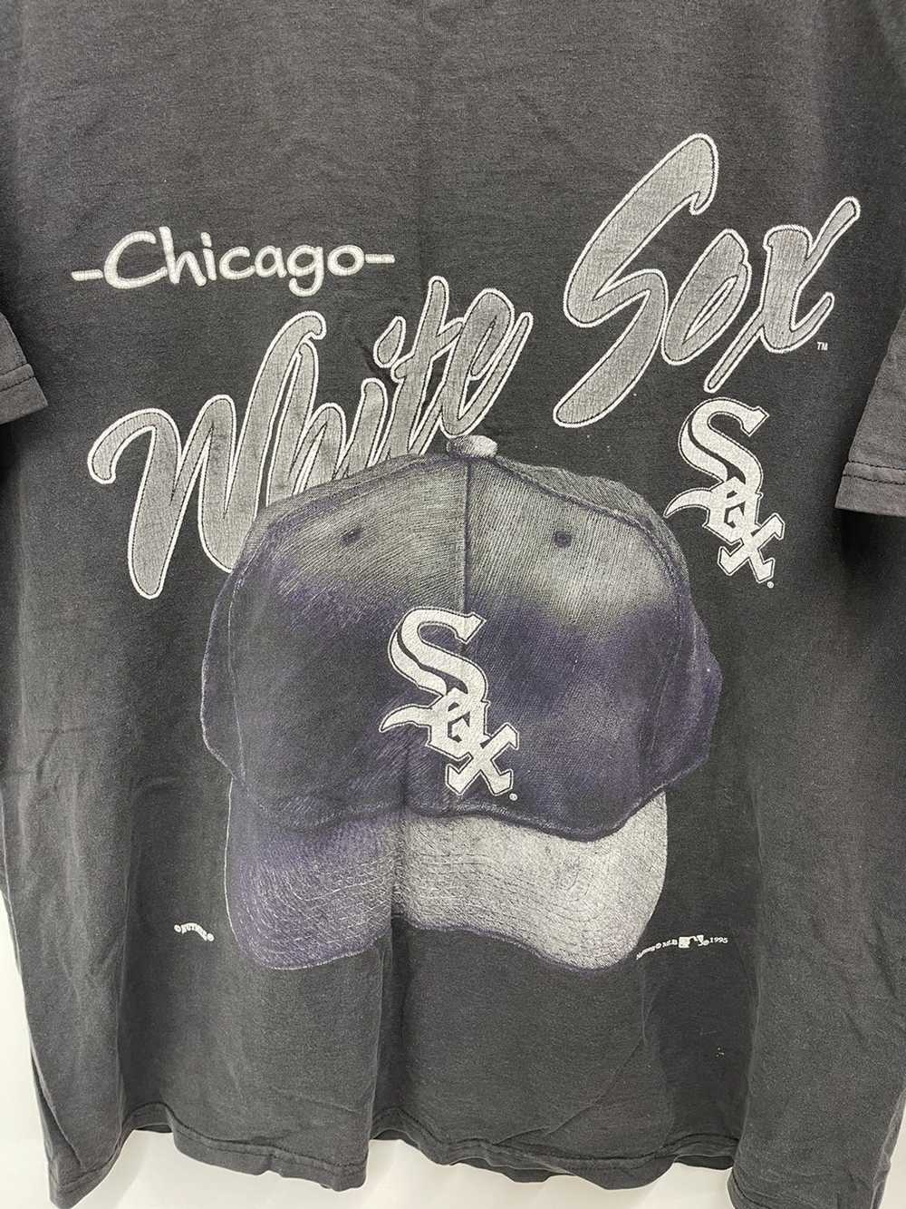 MLB × Vintage Vtg white Sox t-shirt 1995 nutmeg g… - image 2