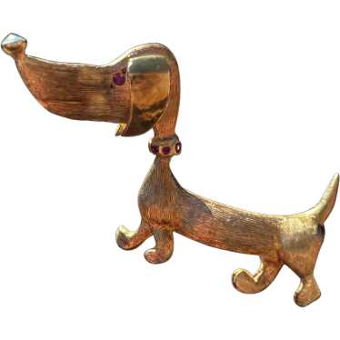 18K Yellow Gold Dachshund Dog Brooch