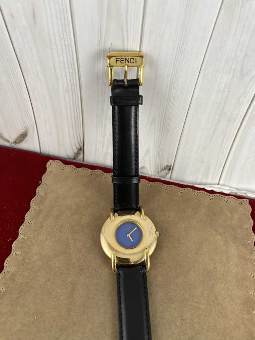 Striking Vintage Fendi Watch Gold Plated 400G Swi… - image 5