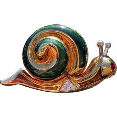 18K Yellow Gold and Enamel Snail Brooch