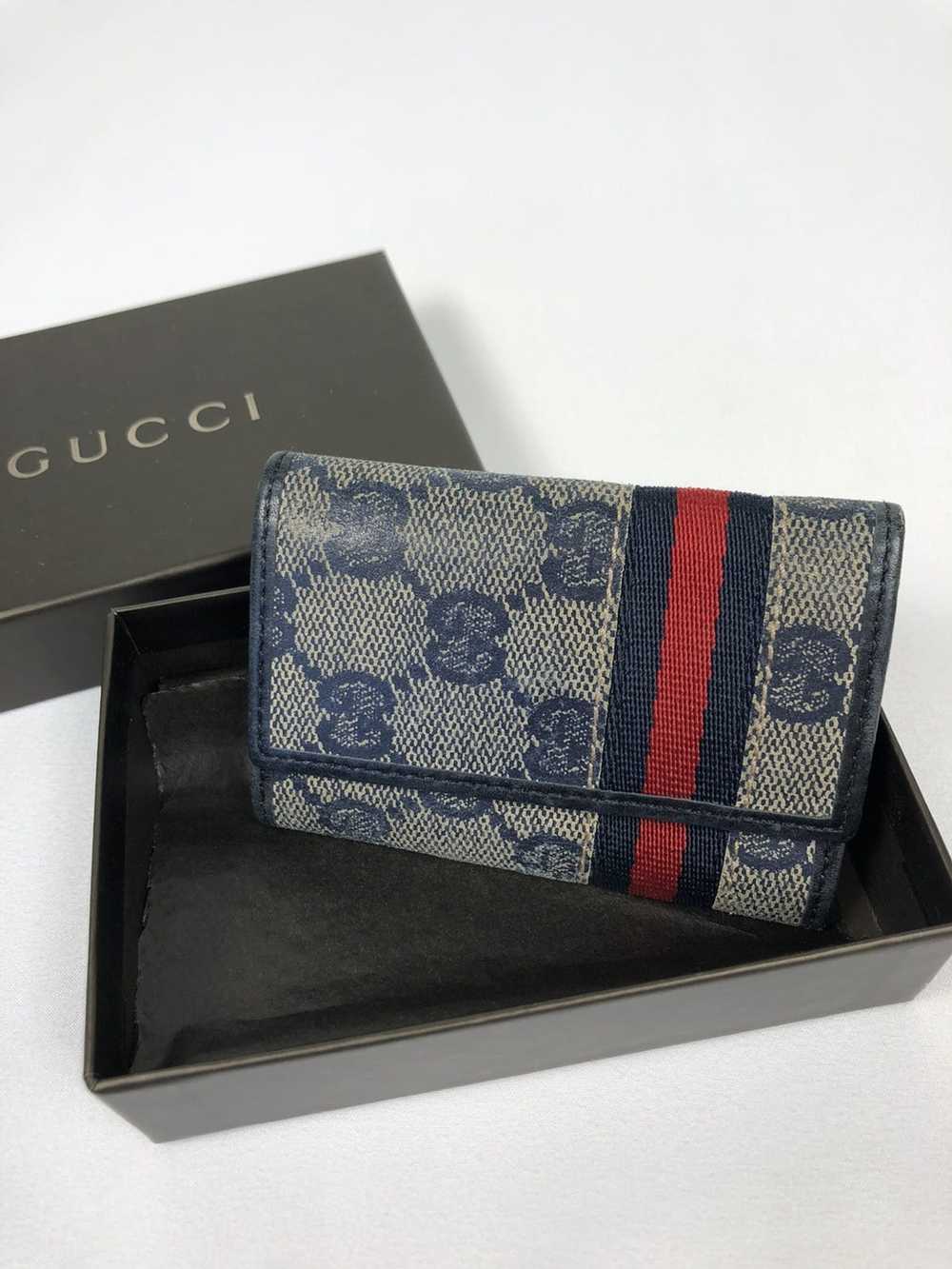 Gucci Gucci gg canvas monogram key holder - image 7