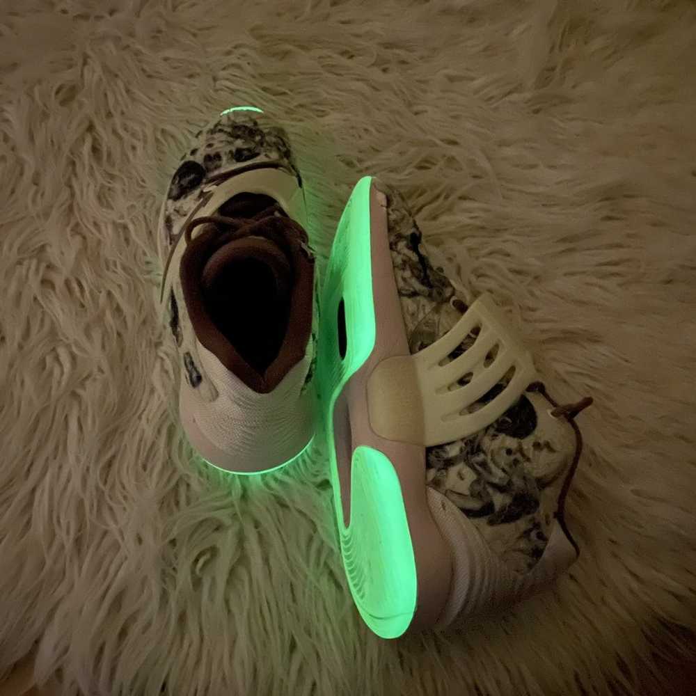 Nike Nike Kevin Durant KD14 Surrealism Glow Sole … - image 10