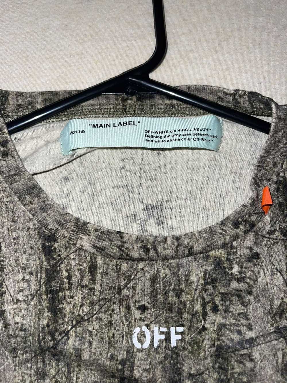 Off-White Off-White Oversized Camoflauge Print Lo… - image 3