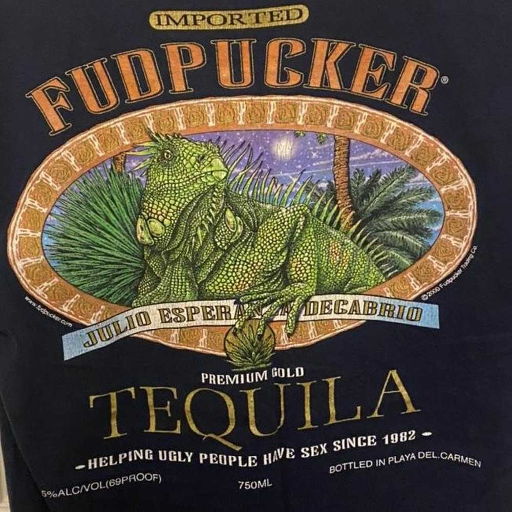 Vintage Vintage 2000 Fudpucker Tequila Iguana T-S… - image 3