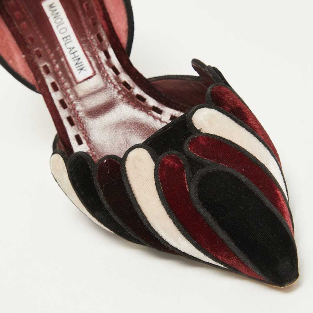 Manolo Blahnik Velvet heels - image 7