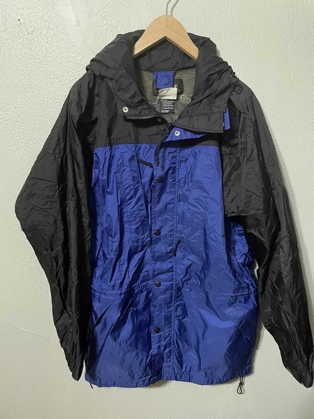 Rei × Vintage Vintage REI Goretex Mountain Parka - image 1