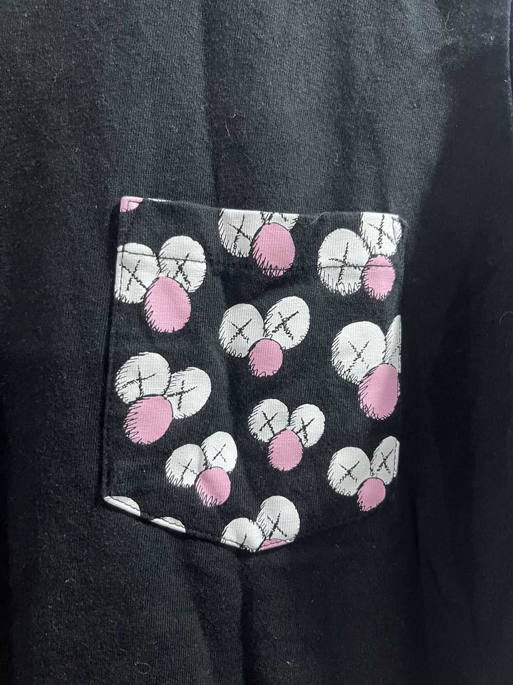 Japanese Brand × Kaws × Uniqlo Kaws x uniqlo - image 2