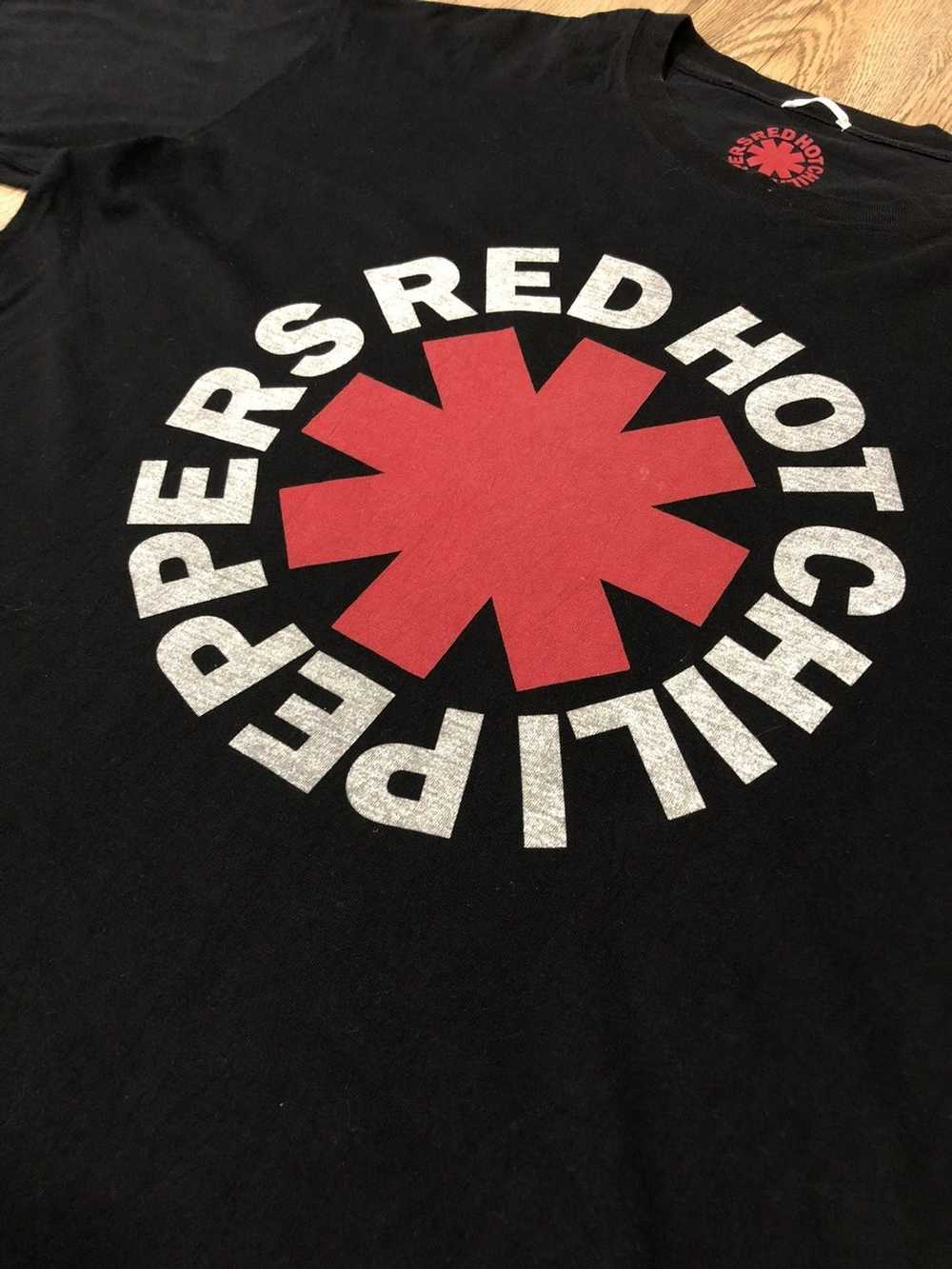 Band Tees × Rock T Shirt Red Hot Chilli Peppers t… - image 2