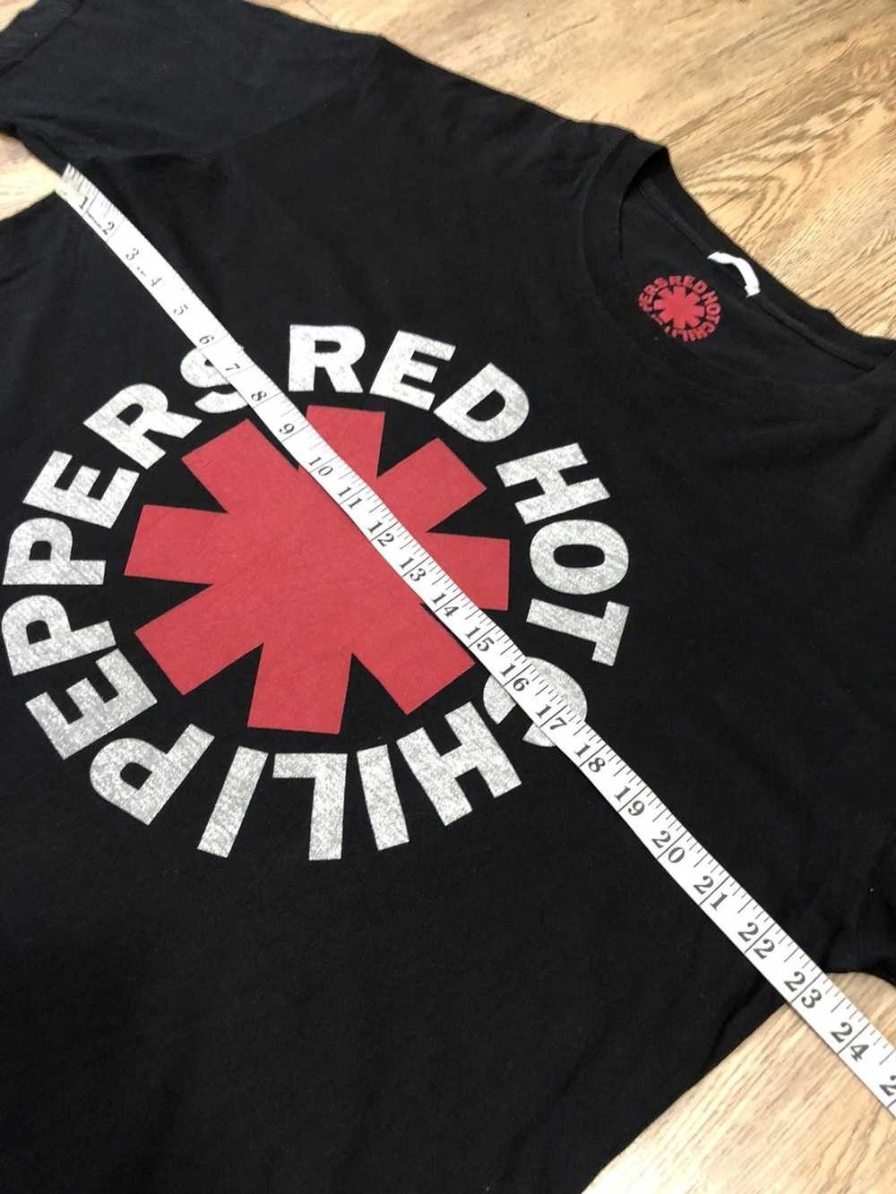 Band Tees × Rock T Shirt Red Hot Chilli Peppers t… - image 3