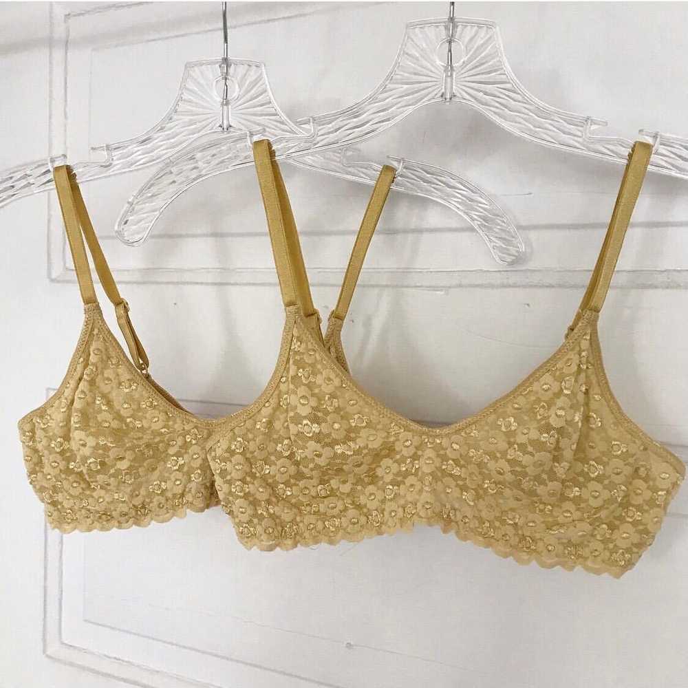 Vintage Dijon Petite Daisy Lace Bralette - image 1