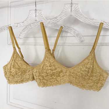 Vintage Dijon Petite Daisy Lace Bralette - image 1