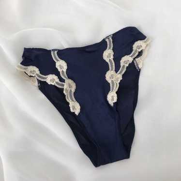 Intimissimi Cream and Blue Lace Bra 34B