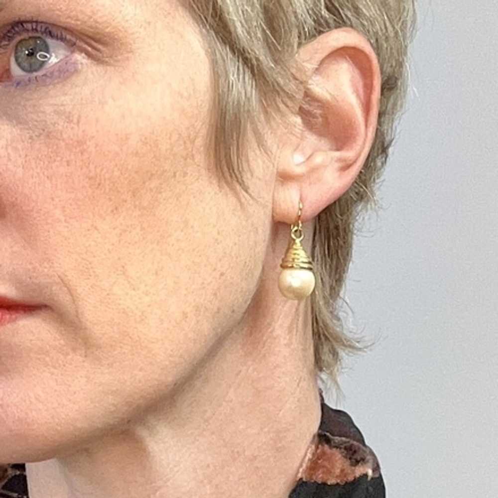 Golden Pearl Drop 90’s Earrings - image 1