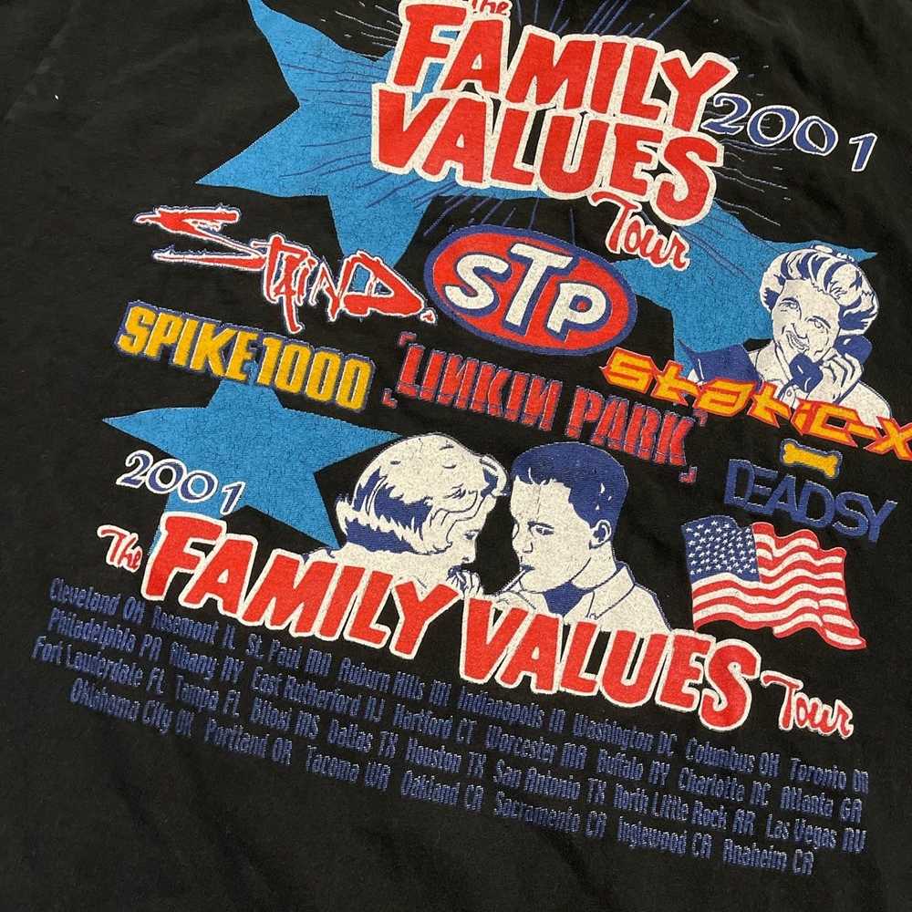 Fruit Of The Loom Family Values 2001 Tour T Shirt - image 3