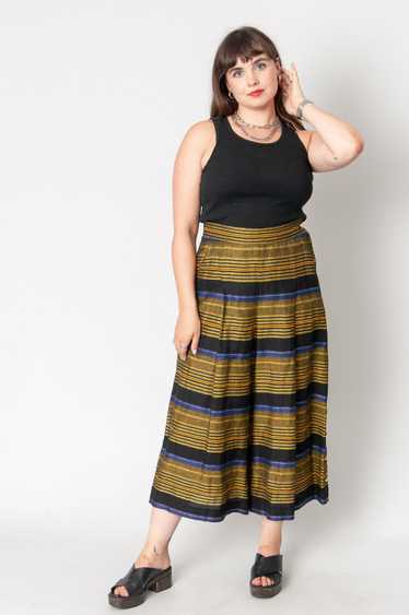 La Mode Smarti Style Pants Midi Length With Stripe