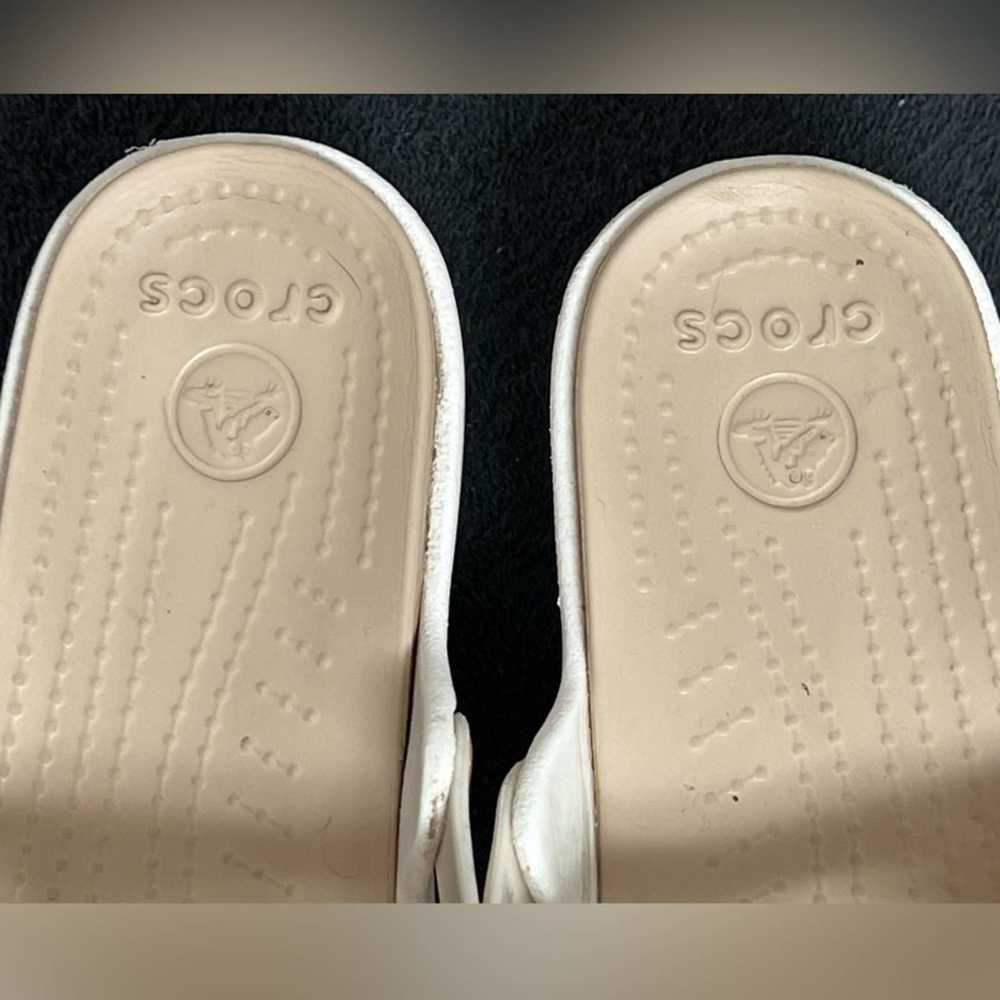 Crocs Crocs Sandals 10 Sanrah Cream Gold Medallio… - image 4