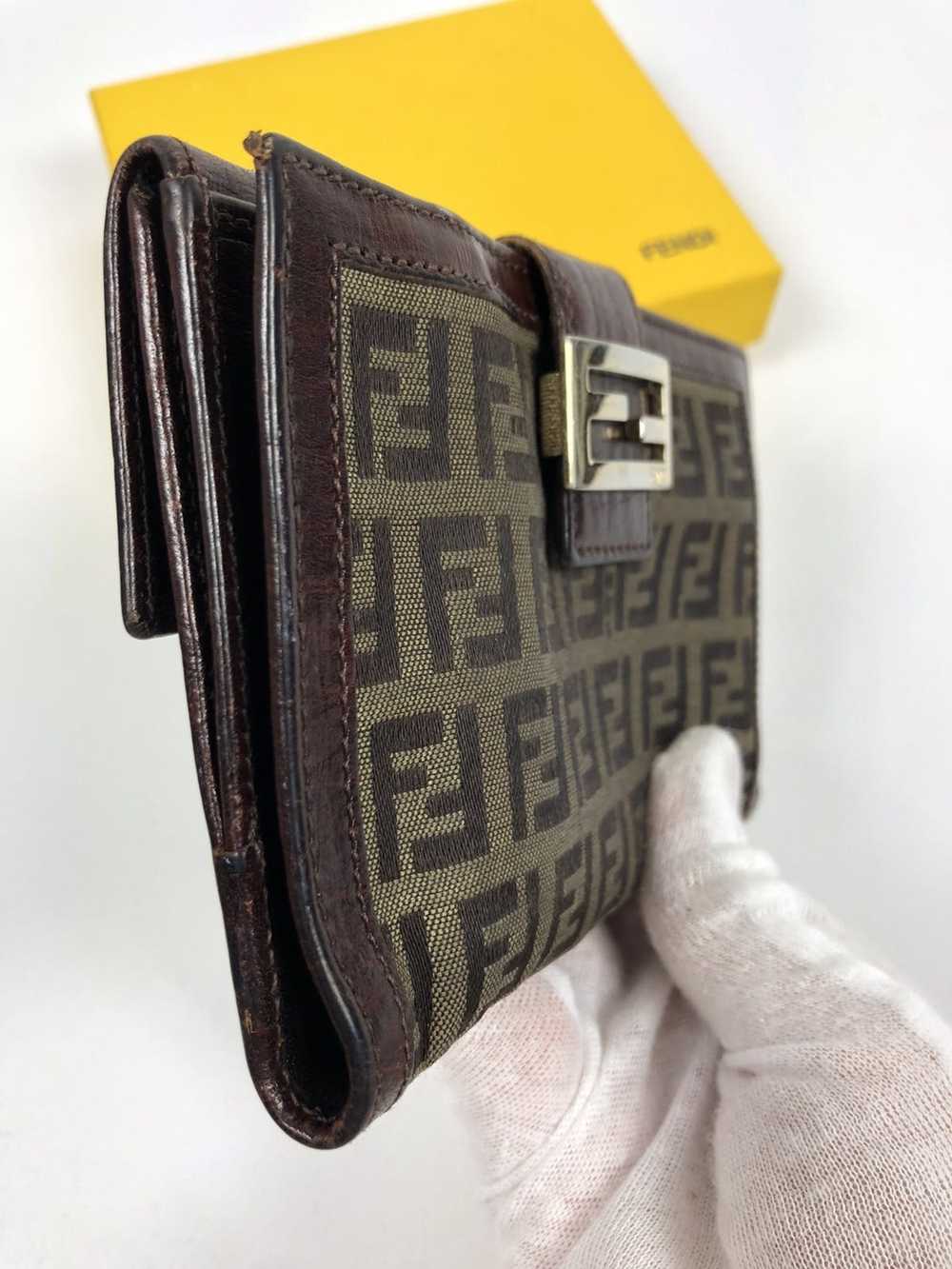 Fendi Fendi zucca monogram leather bifold wallet - image 8