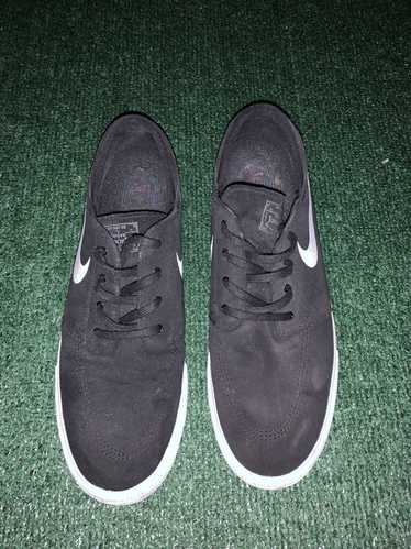 Sb janoski rm crafted black cheap  and  white skate shoes