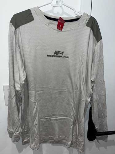 Nike Nike Sportswear Heavy Duty Shirt (Rare SP18)