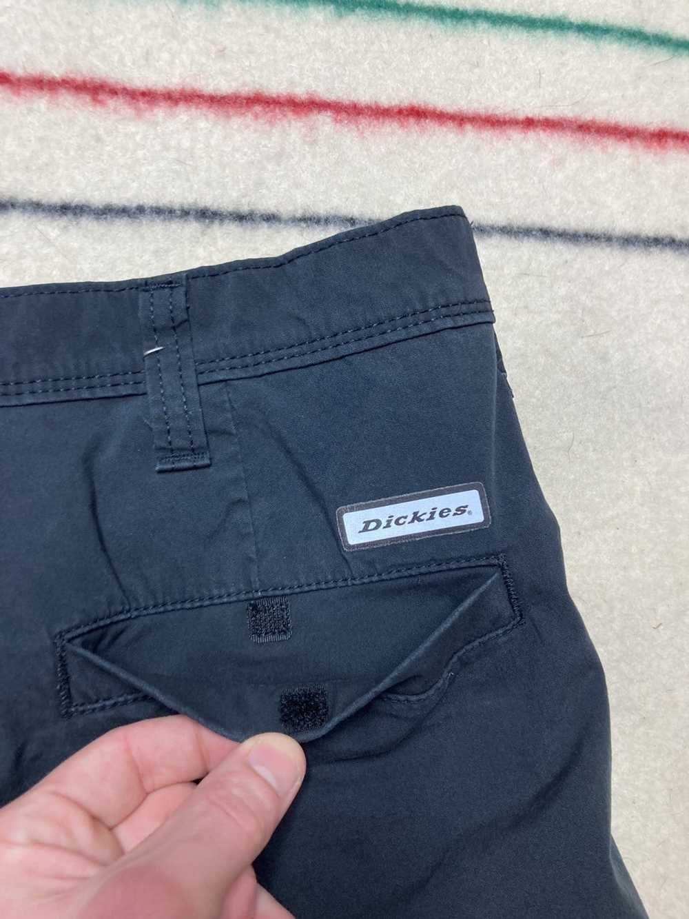 Dickies × Streetwear Dickies Cargo Shorts Mens 36… - image 9