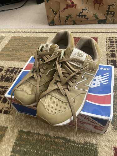 New Balance New Blanche 574 Linseed