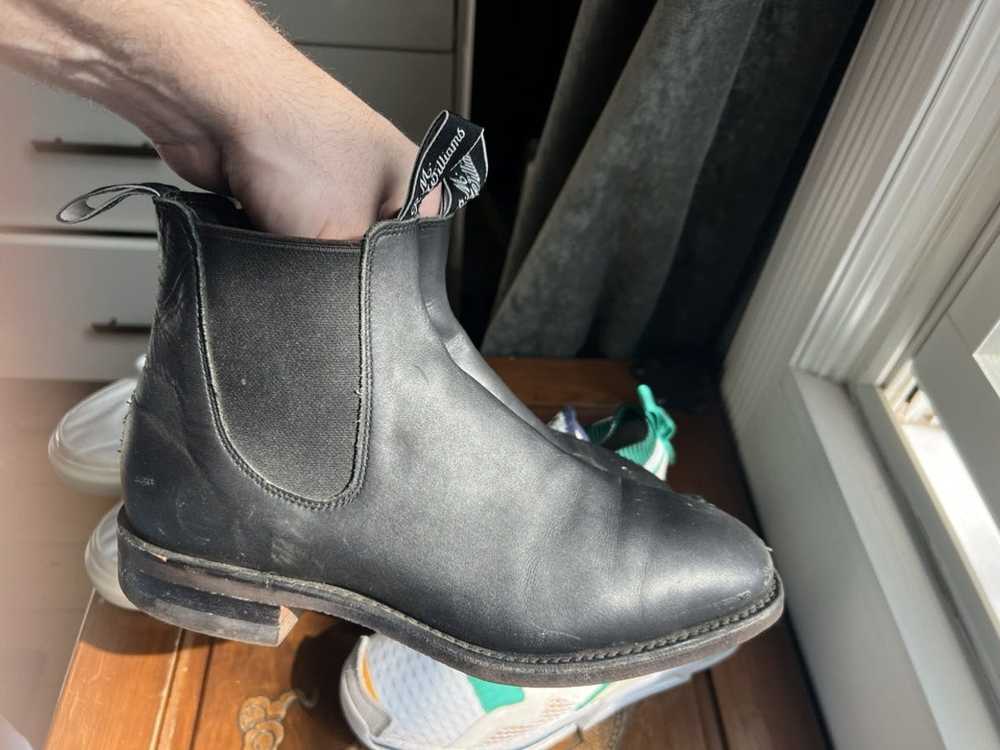 Just gifted an almost new pair of black RM Williams boots, what