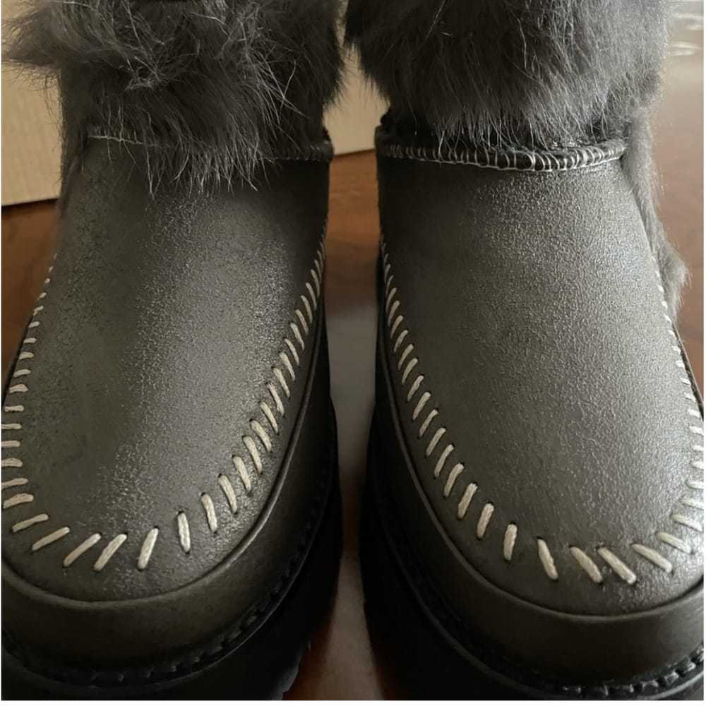 Ugg Leather snow boots - image 5