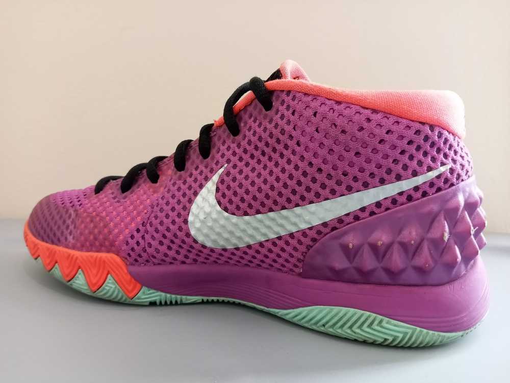 Nike KYIRE1 EASTER - image 7