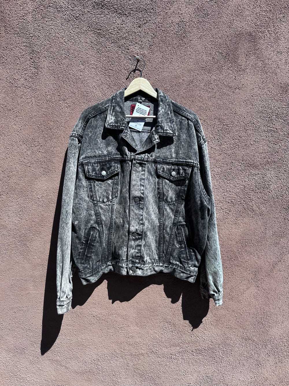 Black Acid Wash PePe Denim Jacket - Large - image 1