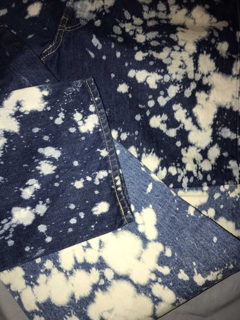 Levi's Levi’s 541 Bleach Splatter Jeans - image 2