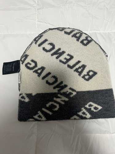 Fake deals balenciaga beanie