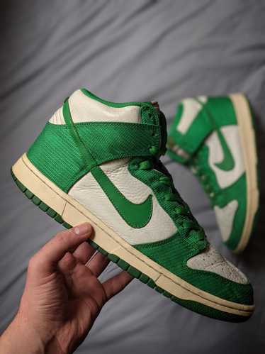 Nike SB Dunk High "Lucky Green" 2010