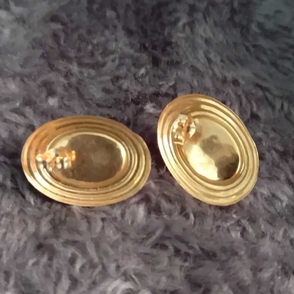 14k Oval  Amethyst Framed Button Earrings - image 3