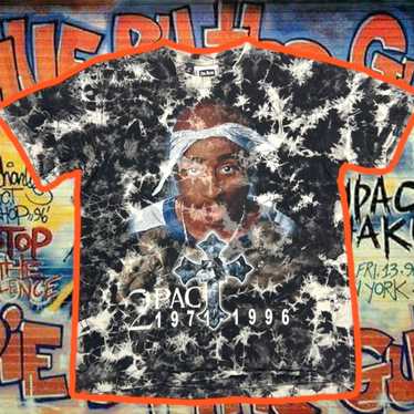 Tupac memorial rap tee - Gem