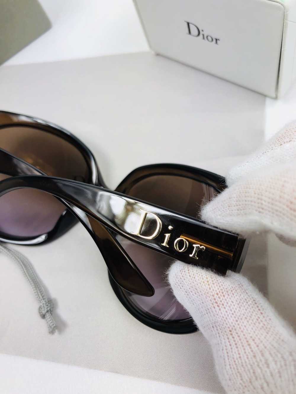 Dior Dior Brown logo sunglasses - image 4