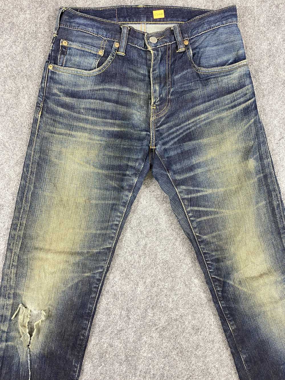 Levi's Dirty Used Blue Levi's 551 Jeans 29x32.5 D… - image 2