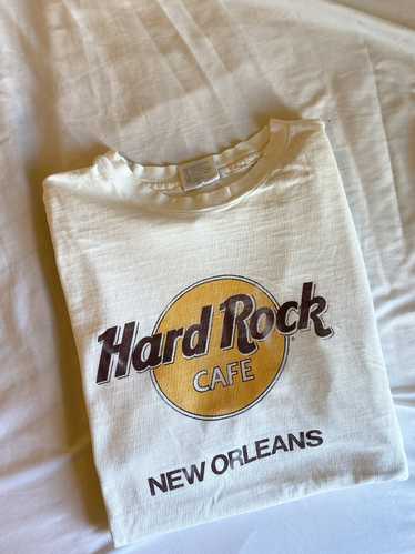 Streetwear × Vintage 1990’s Hard Rock Cafe Graphic