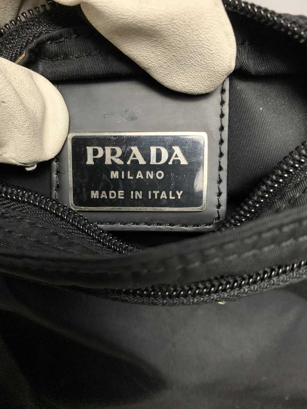 Luxury × Prada Authentic prada crosbody bag - image 10