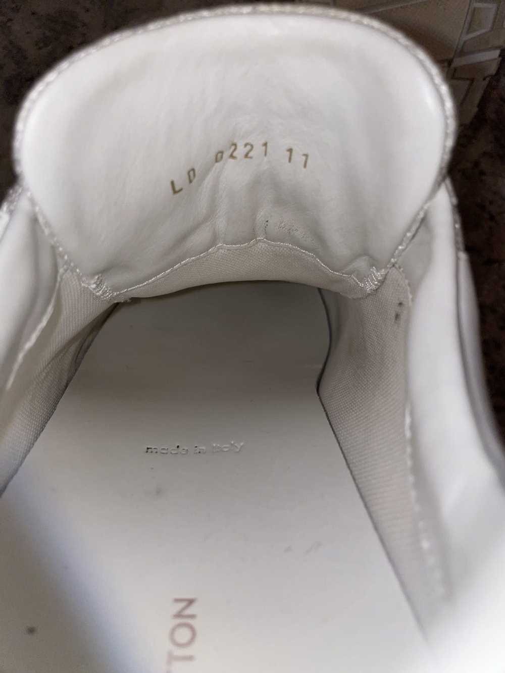 Louis Vuitton Louis Vuitton Run Away sneakers mon… - image 6
