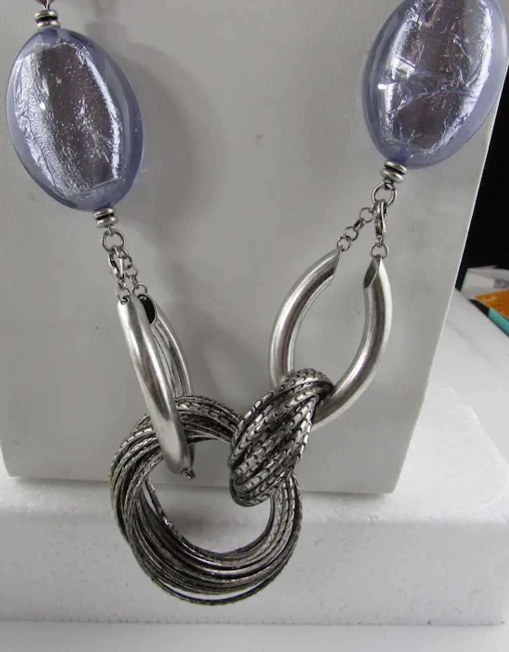 Silver Tone Necklace and Pierced Earrings Set Wit… - image 3