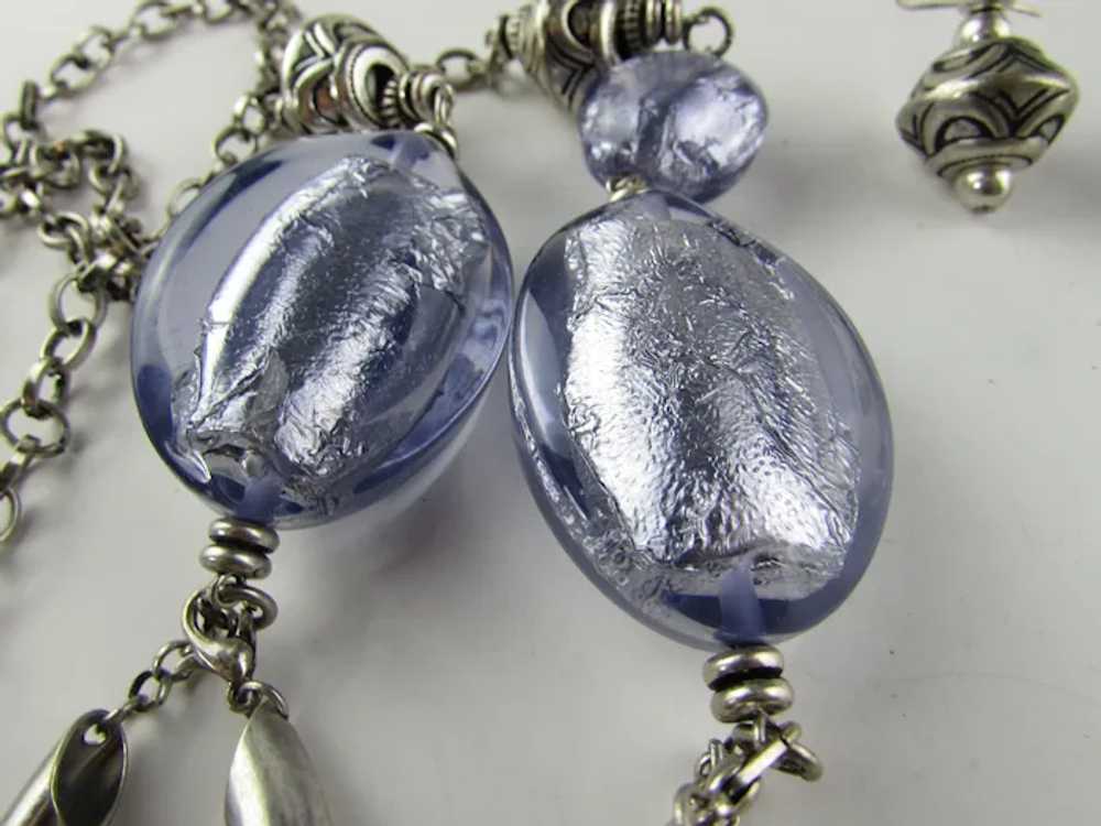 Silver Tone Necklace and Pierced Earrings Set Wit… - image 7