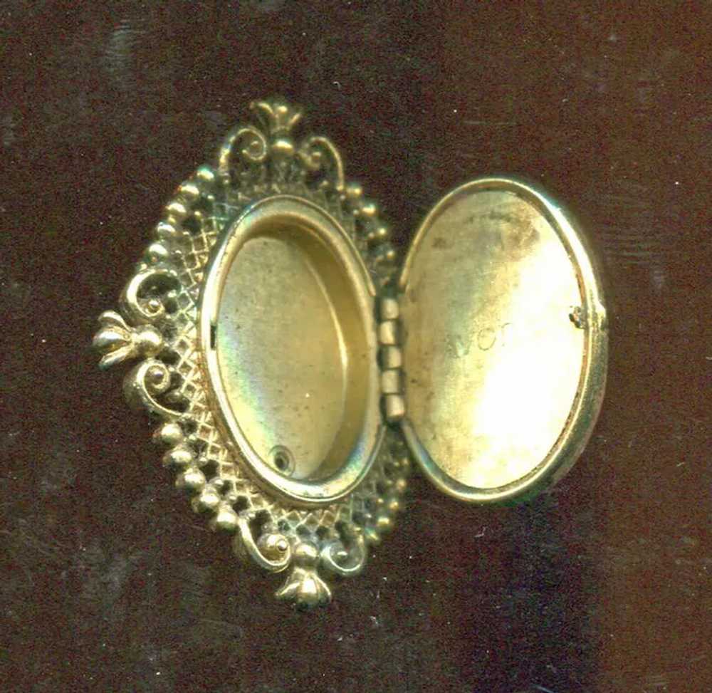 AVON Cameo Locket Pin - image 3