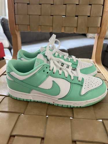 Nike Green Glow Nike Dunks