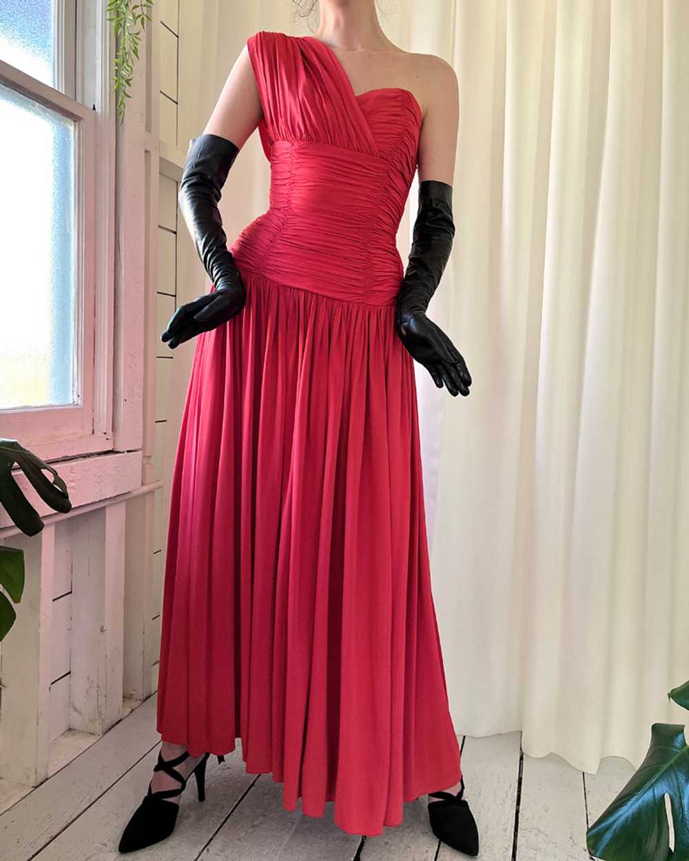 50s One Shoulder Jersey Gown - image 3