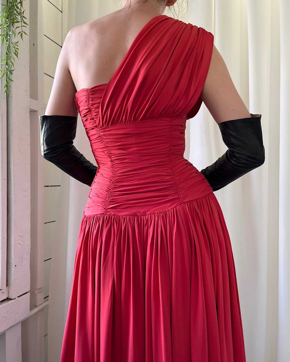 50s One Shoulder Jersey Gown - image 7