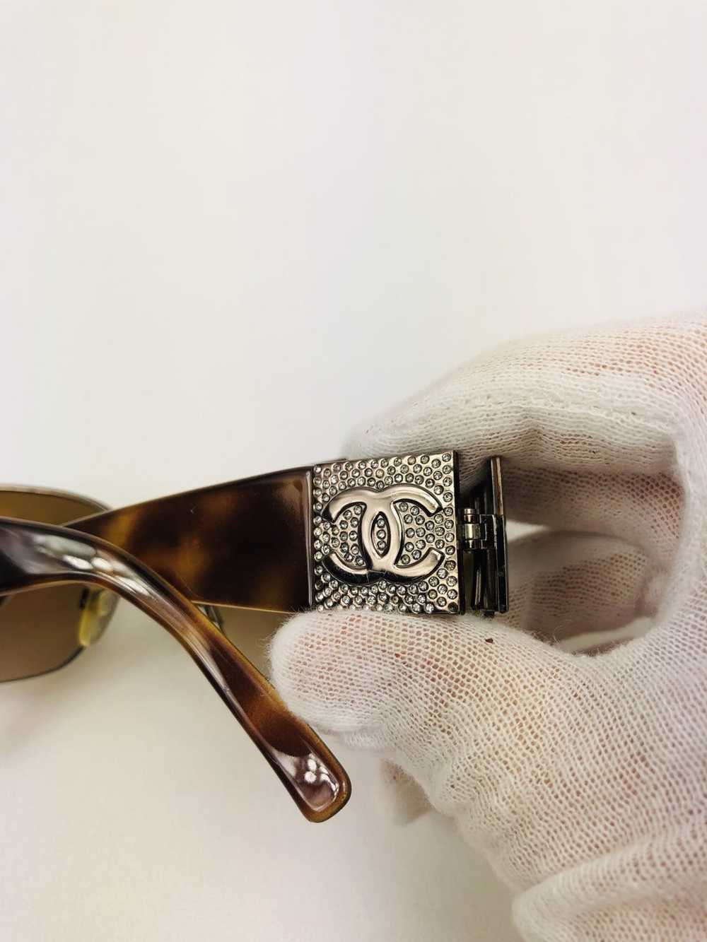 Chanel Chanel encrusted cc logo sunglasses - image 3