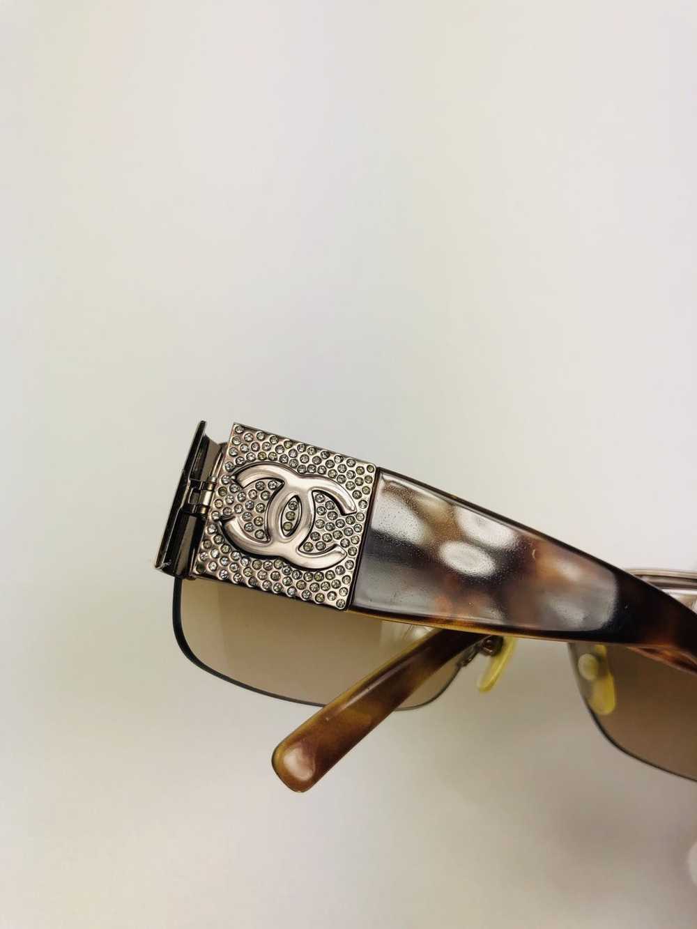 Chanel Chanel encrusted cc logo sunglasses - image 4