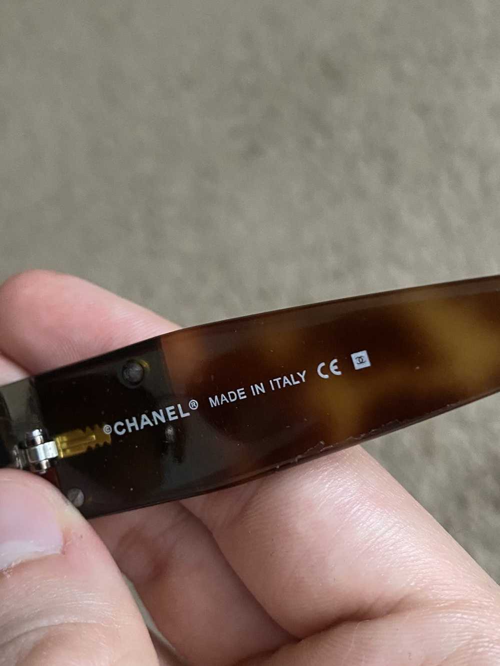 Chanel Chanel encrusted cc logo sunglasses - image 6