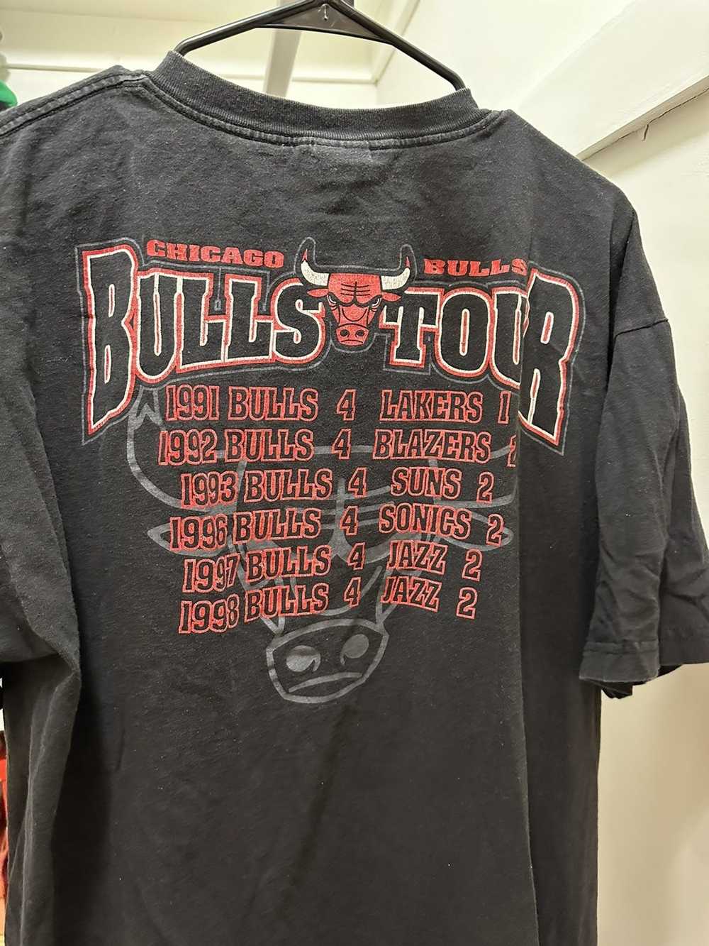 Vintage Chicago Bulls 1998 Championship Shirt - image 3